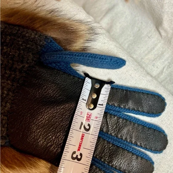 Moncler Wool, Cashmere, Marmot Fur Gloves Made in Italy Blue Grey NWT - Picture 12 of 14